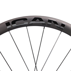 Alpha_40_II_disc_wheels_5